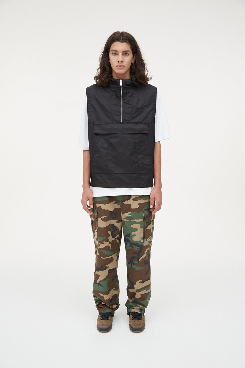 オーワイ(OY) LOGO MILITARY CAMO CARGO PANTS
