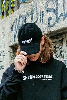 シディスコンマ(SHETHISCOMMA)STC CORDUROY CAP