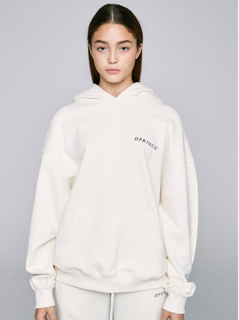 ディープリーク(DPRIQUE) LOGO HOODIE - IVORY