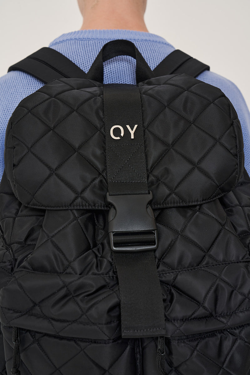オーワイ(OY) METAL QUILTING POCKET BACKPACK