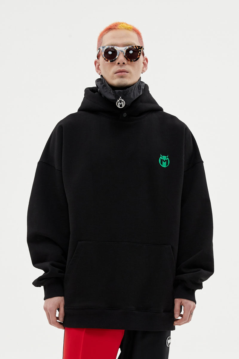MMIC(エムエムアイシー) SONIKER OVERFIT FLUTTER HOODIE
