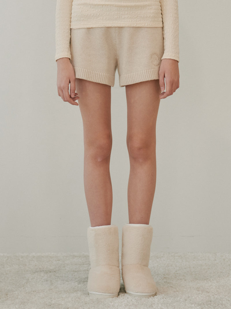 TMO BY 13MONTH（ティーエムオーバイサーティンマンス）KNIT SHORTS (IVORY)