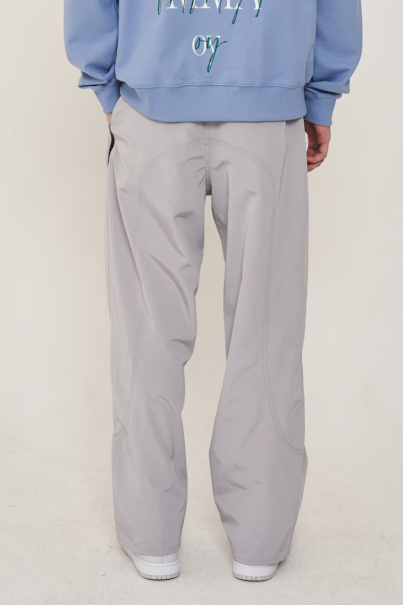 オーワイ(OY)   CURVE ZIPPER PANTS-GREY