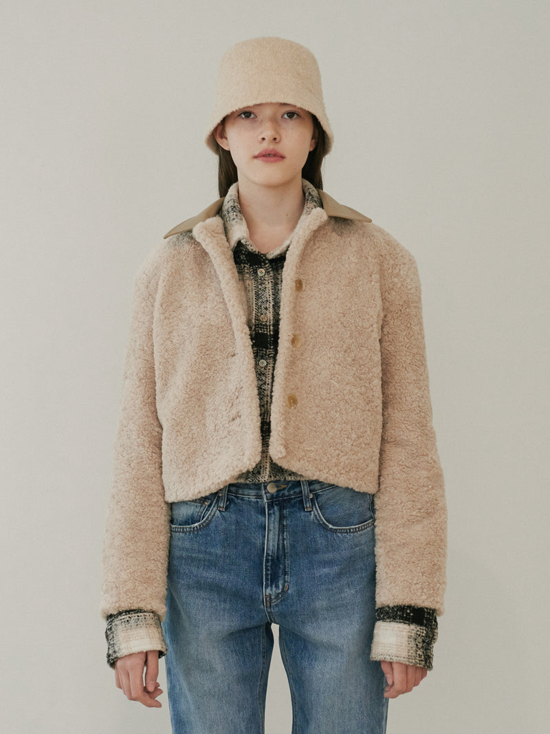 TMO BY 13MONTH（ティーエムオーバイサーティンマンス）LEATHER COLLARED FLEECE JACKET (BEIGE)