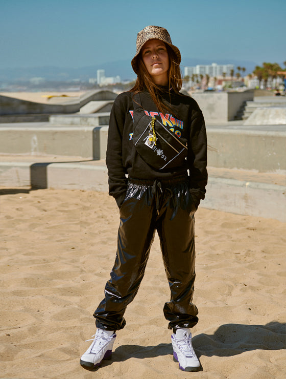 FM91.02 (エフエム91.02)　BT2019 SWEATSHIRTS black