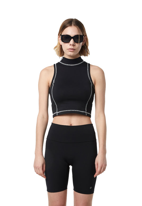 INPREP (インプレップ）ACTIVE CROP TOP (BLACK)