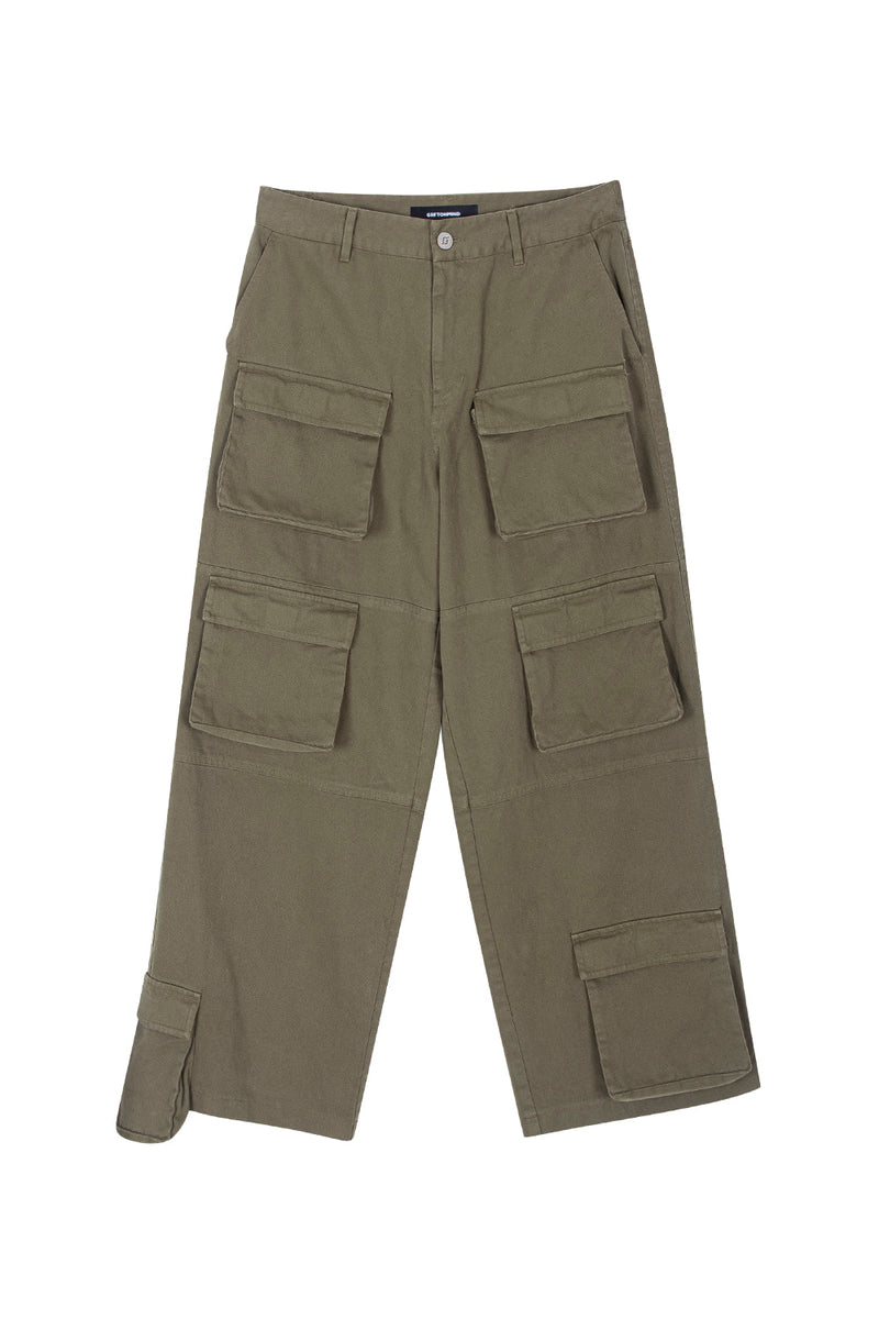 GRAFFITIONMIND(グラフィティオンマインド)          OVERSIZED MULTI POCKET CARGO PANTS (OLIVE)