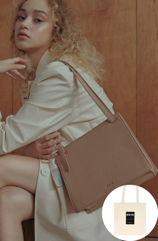 BBYB(ビービーワイビー) Dahlia (M) Bag (Toasted Almond)