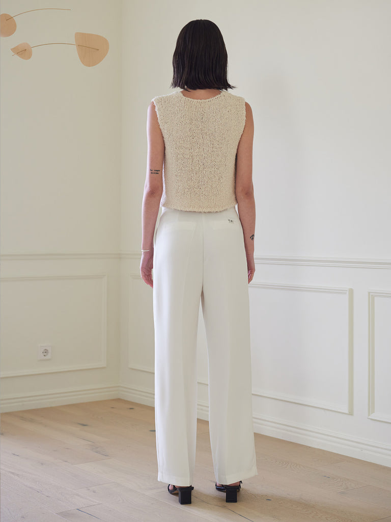 TMO BY 13MONTH（ティーエムオーバイサーティンマンス）BUTTONED KNIT VEST (BEIGE)