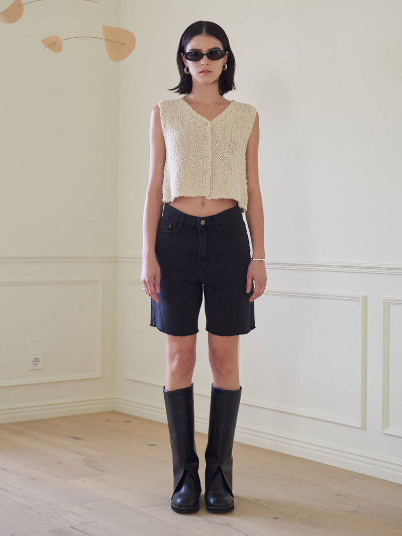 TMO BY 13MONTH（ティーエムオーバイサーティンマンス）CUTOFF DENIM SHORTS (BLACK)