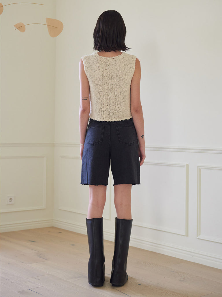 TMO BY 13MONTH（ティーエムオーバイサーティンマンス）CUTOFF DENIM SHORTS (BLACK)