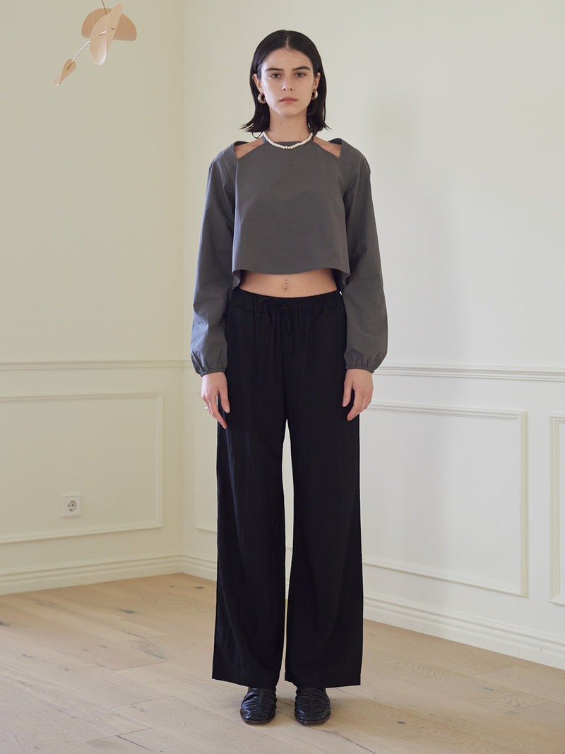 TMO BY 13MONTH（ティーエムオーバイサーティンマンス）HALTER NECK BLOUSE (CHARCOAL)