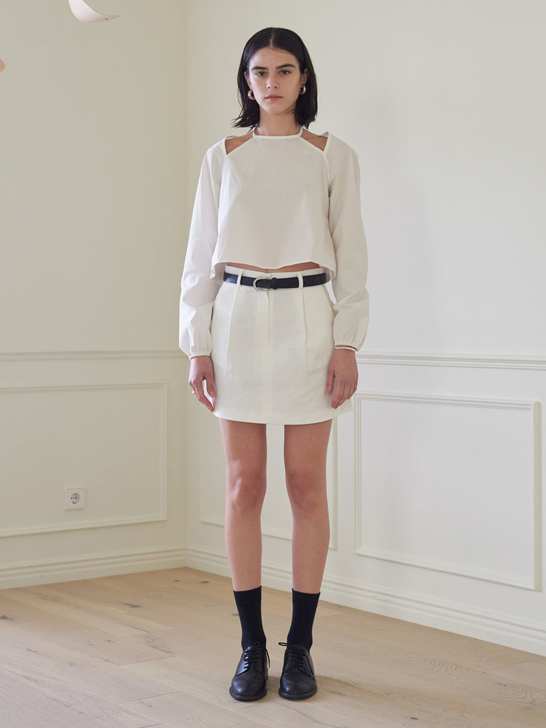 TMO BY 13MONTH（ティーエムオーバイサーティンマンス）HALTER NECK BLOUSE (WHITE)