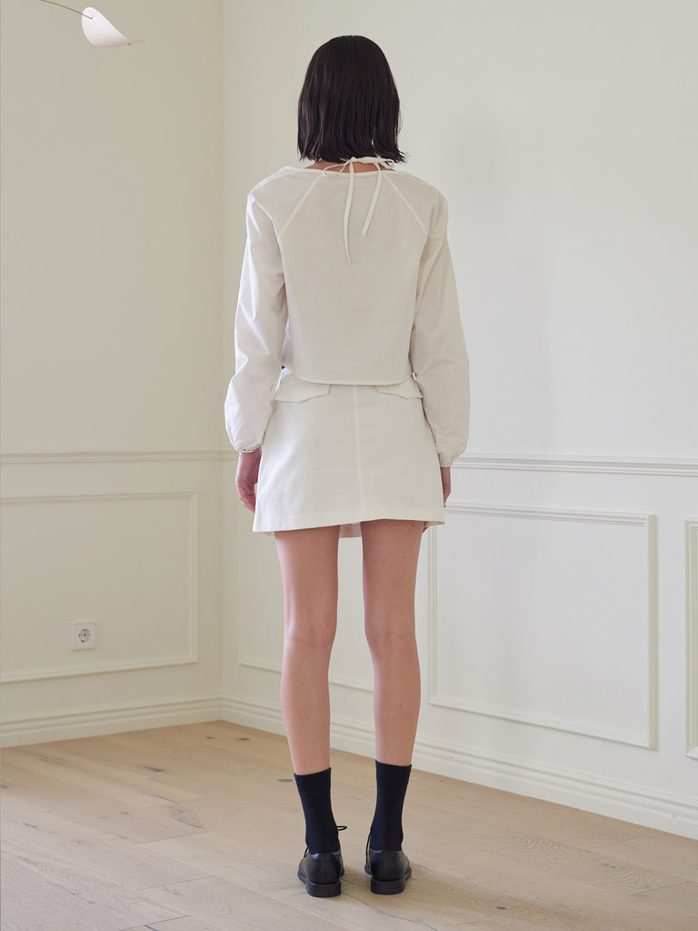 TMO BY 13MONTH（ティーエムオーバイサーティンマンス）HALTER NECK BLOUSE (WHITE)