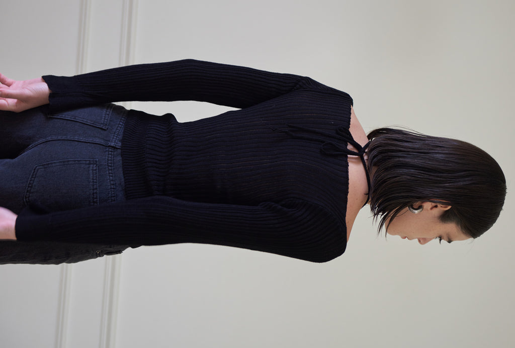 TMO BY 13MONTH（ティーエムオーバイサーティンマンス）HALTER NECK KNIT TOP (BLACK)