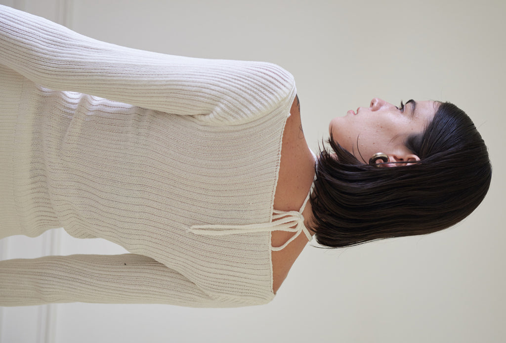 TMO BY 13MONTH（ティーエムオーバイサーティンマンス）HALTER NECK KNIT TOP (WHITE)
