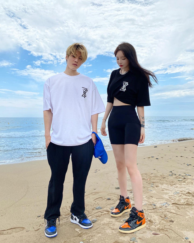 DAYDAF (デイダフ)  DAYDAF LOGO 2/1 T-SHIRT (WHITE)