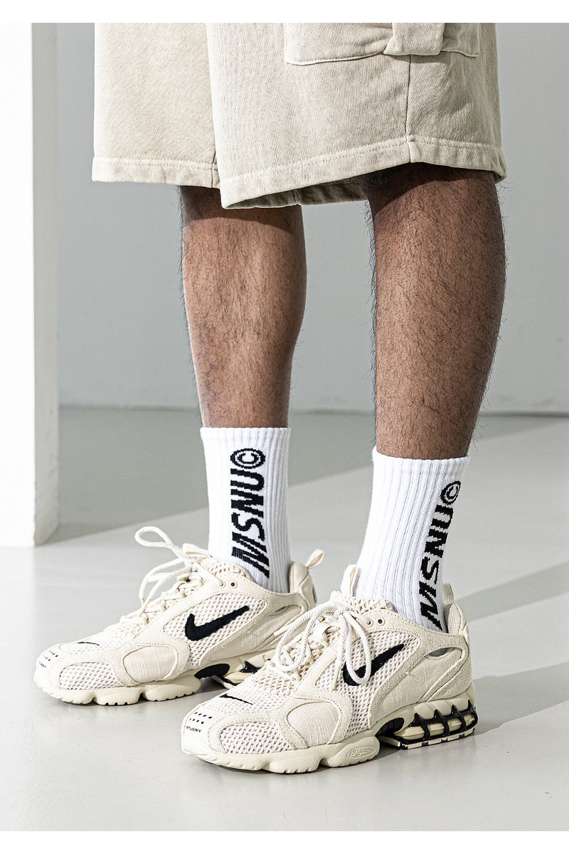 マスノウン(MASSNOUN) MNGU LOGO SOCKS MUZAS001-WT