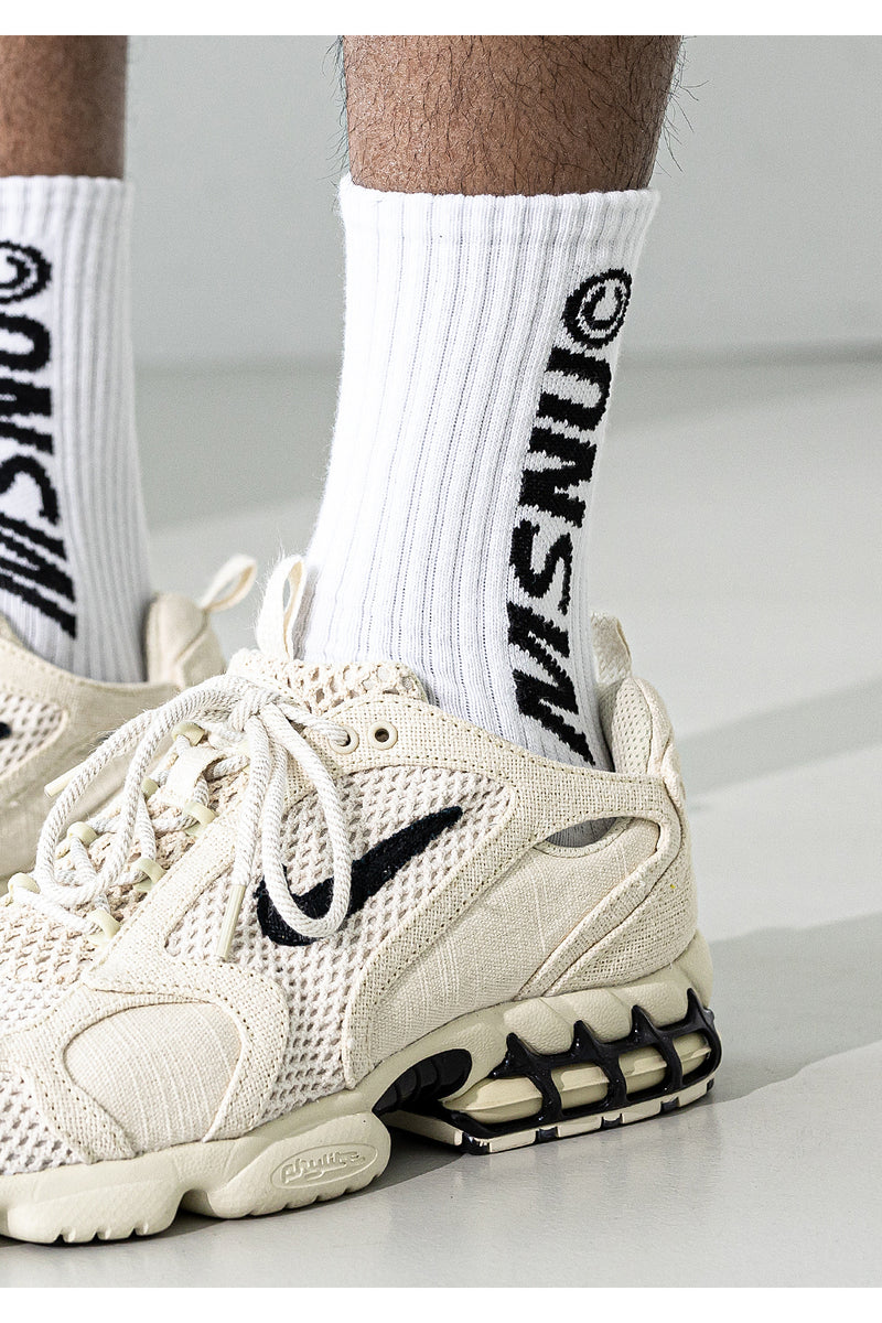 マスノウン(MASSNOUN) MNGU LOGO SOCKS MUZAS001-WT