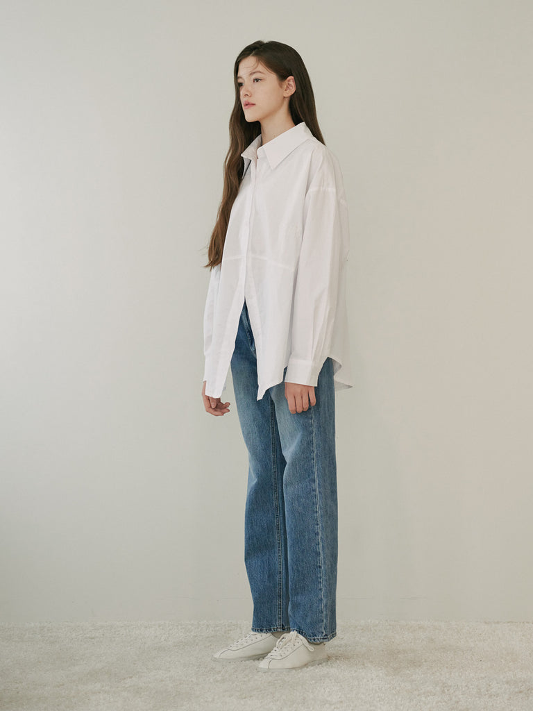 TMO BY 13MONTH（ティーエムオーバイサーティンマンス）OVERSIZED LOGO SHIRT (WHITE)