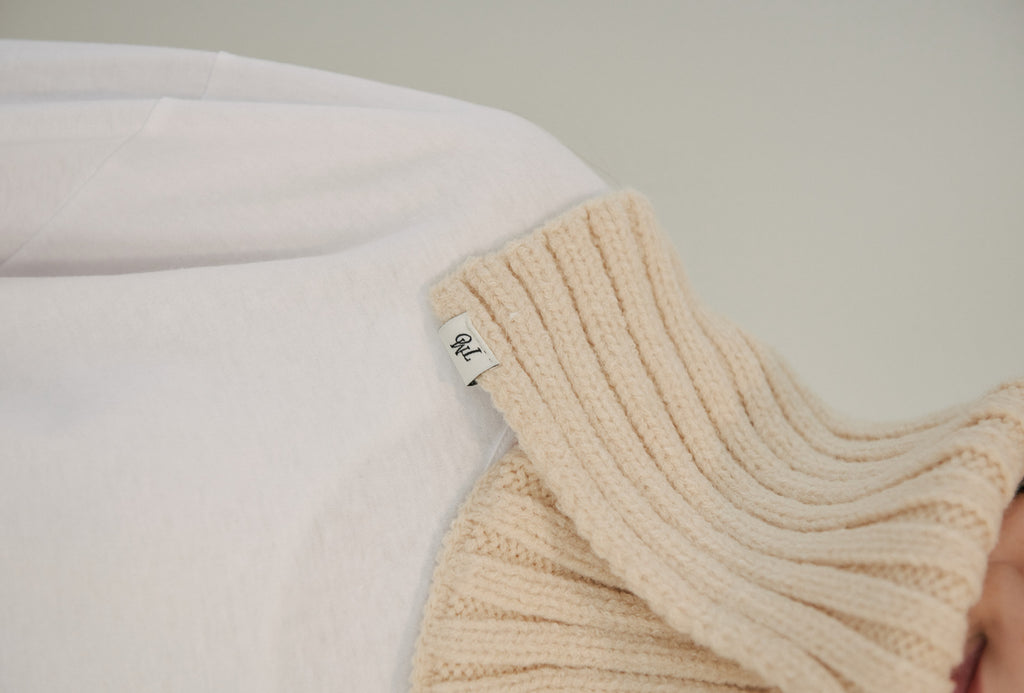 TMO BY 13MONTH（ティーエムオーバイサーティンマンス）RIBBED NECK WARMER (BEIGE)