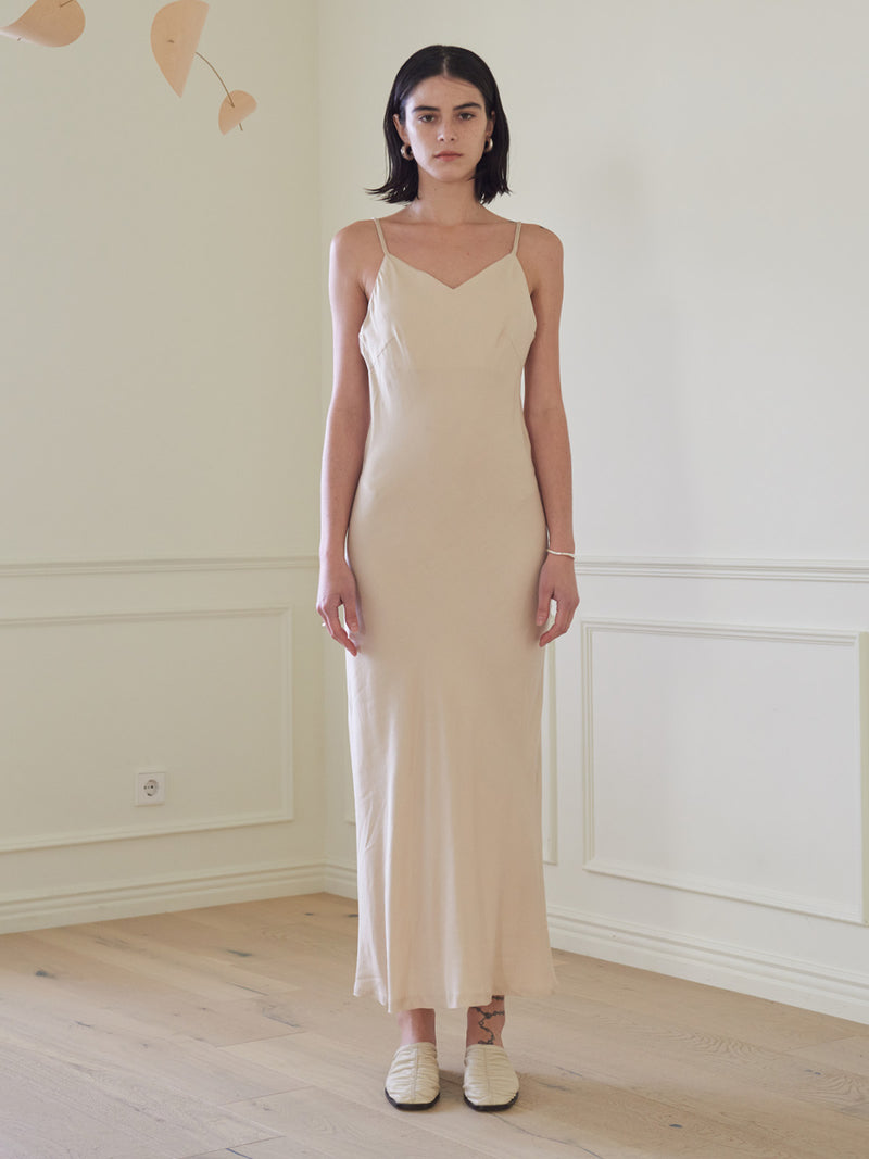 TMO BY 13MONTH（ティーエムオーバイサーティンマンス）SLIP ONE PIECE (BEIGE)