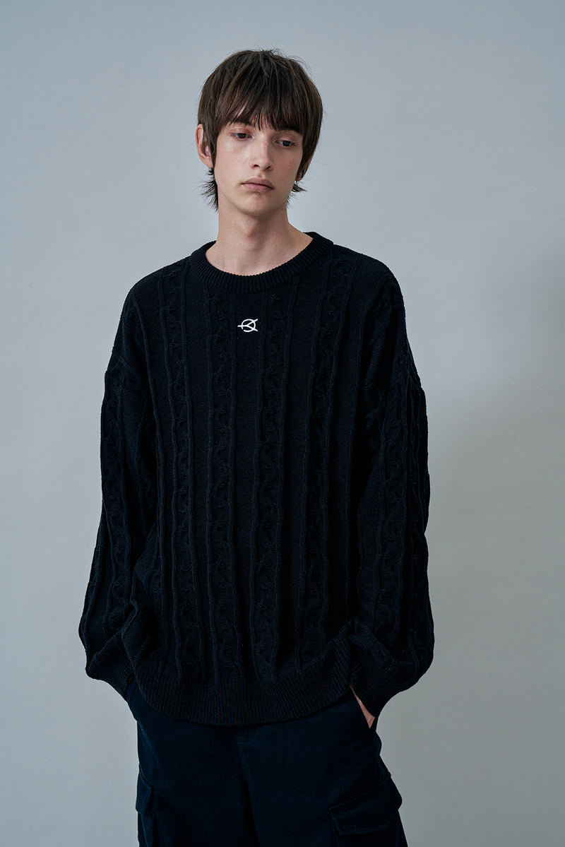 オーワイ(OY) LOGO CABLE KNIT-BLACK