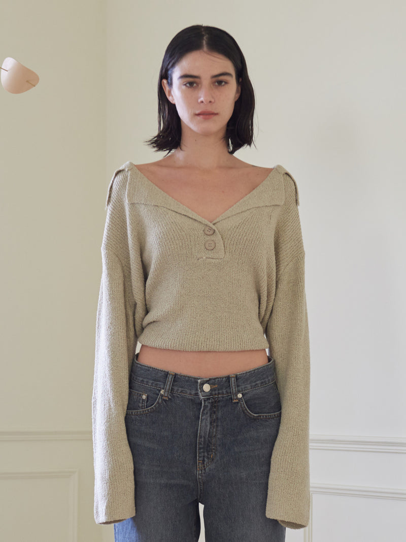 TMO BY 13MONTH（ティーエムオーバイサーティンマンス）BACKLESS COLLARED KNIT (BEIGE)