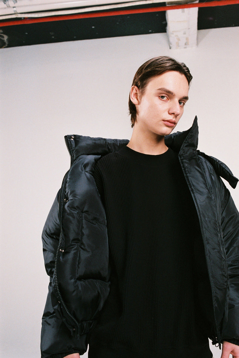 ディープリーク(DPRIQUE) HOOD PADDED JACKET - BLACK