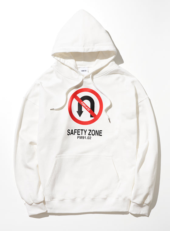FM91.02 (エフエム91.02)　NO U-TURN HOODY white