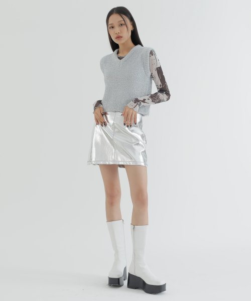 curetty (キュリティー)  C METALLIC V-NECK KNIT VEST_SILVER
