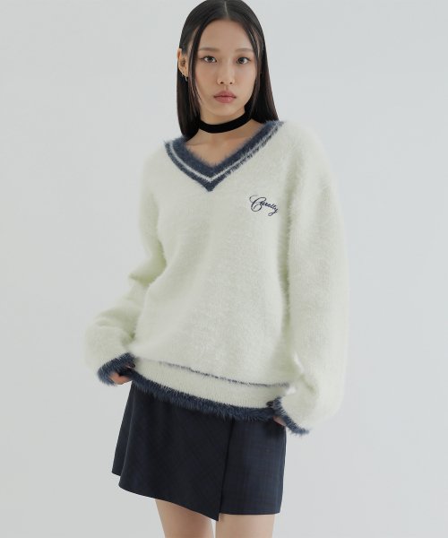 curetty (キュリティー)  C LINE DETAIL LOGO KNIT TOP_IVORY