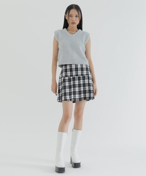 curetty (キュリティー) C METAL LOGO CHECKED PLEATS SKIRT_WHITE