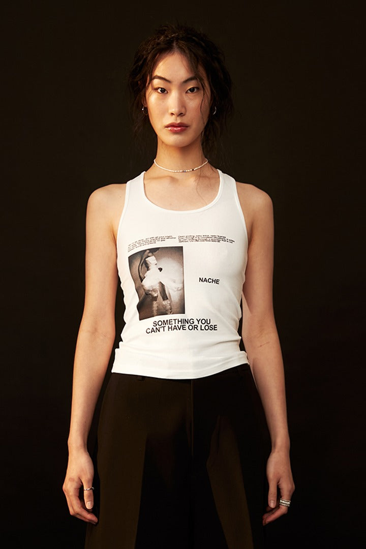 nache(ナチェ) MONO POSTER SLEEVELESS - WHITE