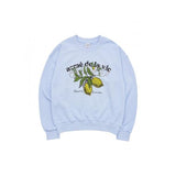 アクメドラビ(acme' de la vi)  RETRO LEMON ARTWORK SWEAT SHIRT SKYBLUE