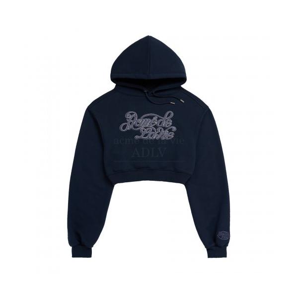 アクメドラビ(acme' de la vie)    CURLY LOGO EMBOSS EMBROIDERY CROP TOP HOODIE NAVY