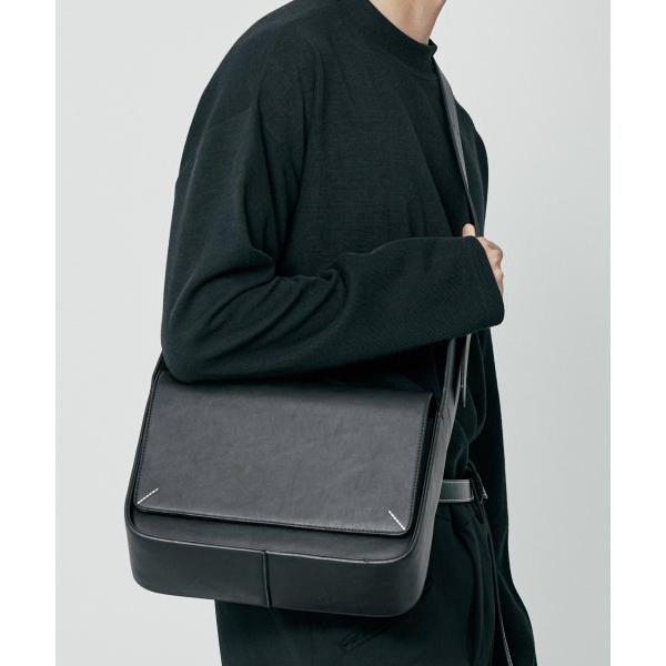 SSY(エスエスワイ) coner stitch pave cross bag black (L size)