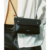 SSY(エスエスワイ) piping leather strap flap bag & utility key ring black