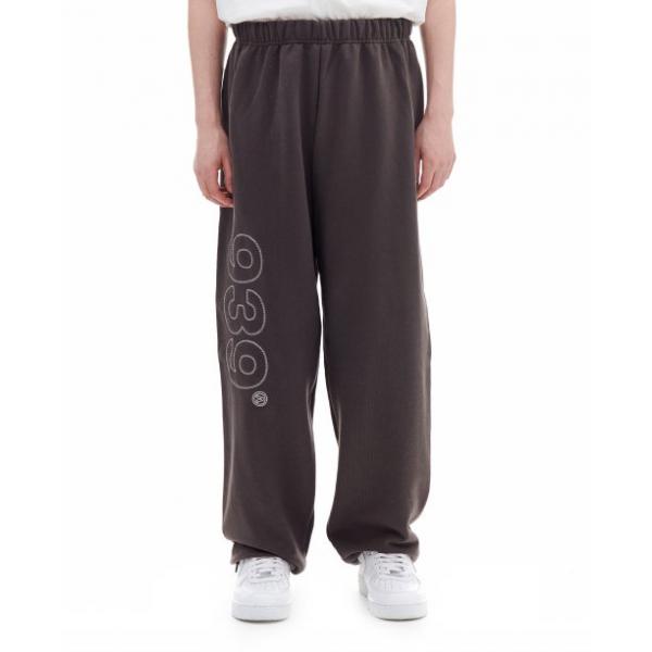 939 STITCHED LOGO SWEAT PANTS (CHARCOAL) – UNDERSTUDY CLUB