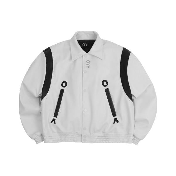 オーワイ(OY) 		METAL LOGO VEGAN LEATHER VARSITY JACKET-WHITE
