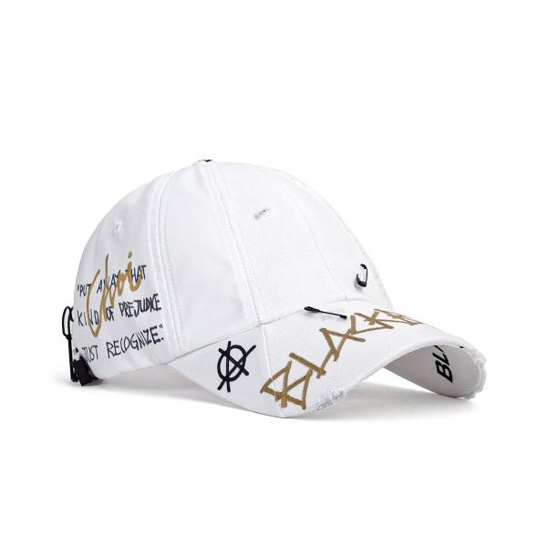ブラックブロンド(BLACKBLOND)  BBD Ripped Custom Persona Graffiti Logo Cap (White)