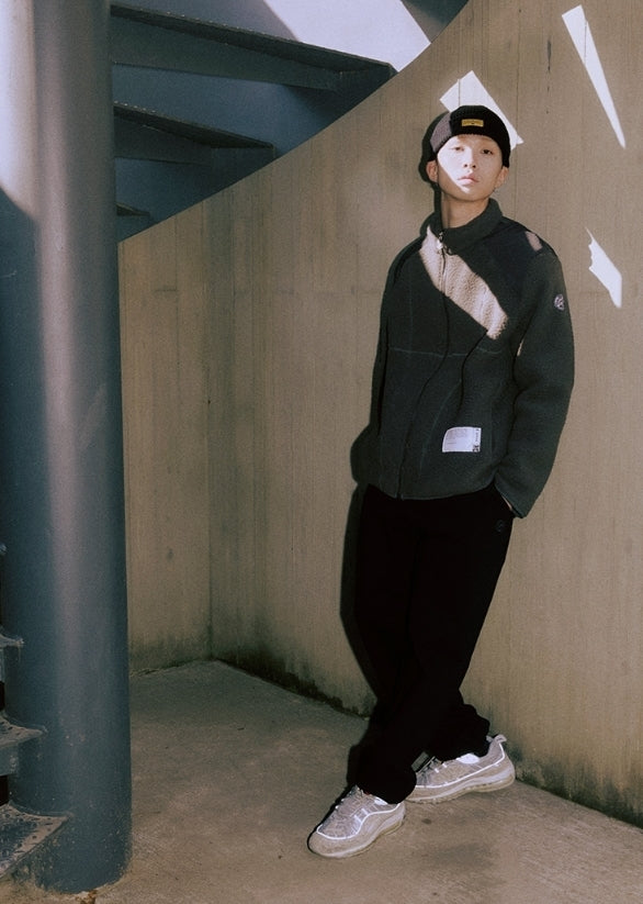 オベルー(OVERR) ESSAY.5 FLEECE ZIP-UP KHAKI JACKET